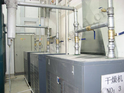 空压机房配电、气管、风管工程